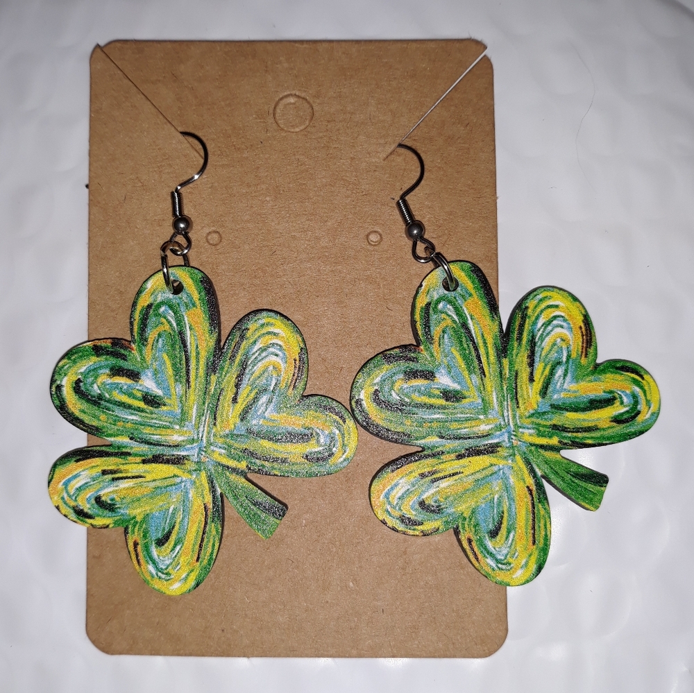 Green Clover Shamrock St Pattys Earrings St. Patrick"s Day Glittery Luck NEW